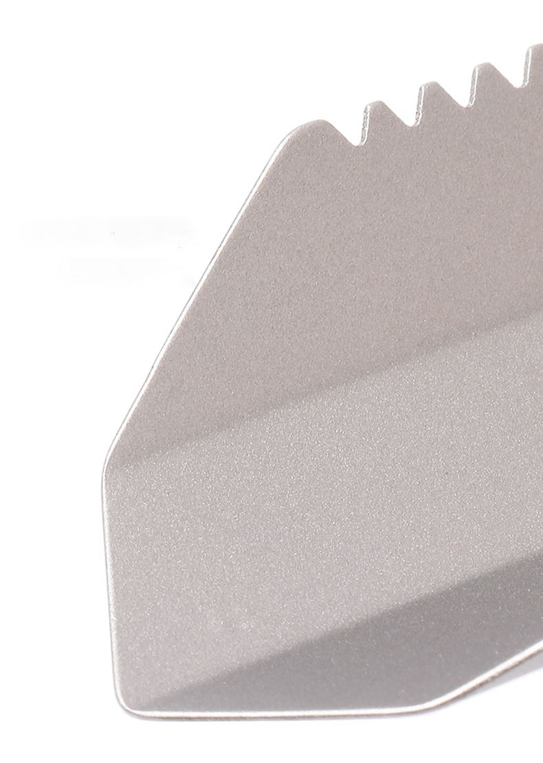 Titanium hand shovel04